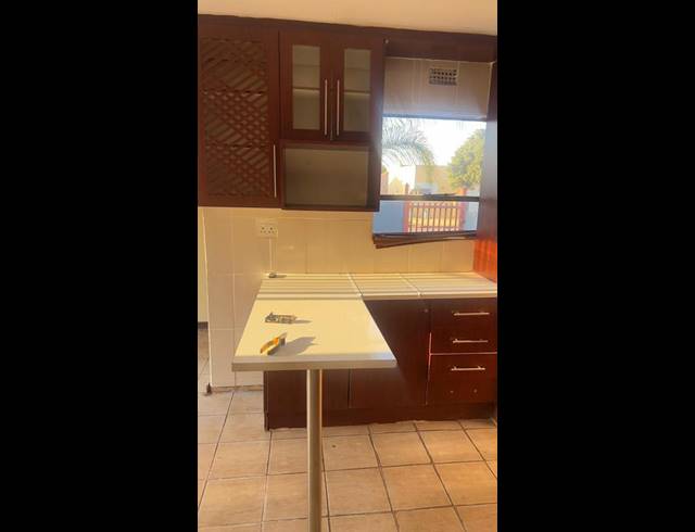 2 BEDROOM PROPERTY TO RENT IN THE ORCHARDS